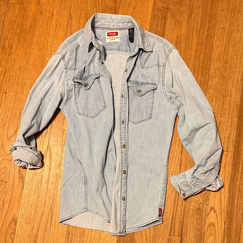 Wrangler Faded Blue Denim Western Shirt